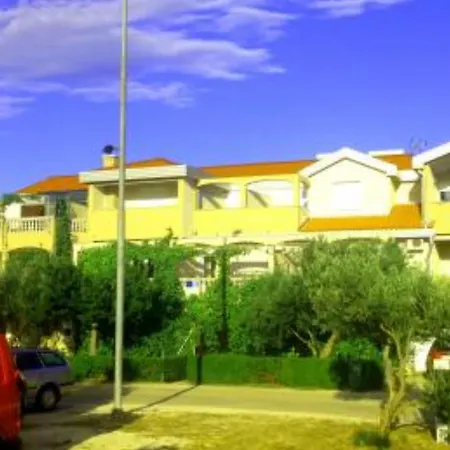 Jurkovi - Four Bedroom With Sea View And Terrace דירה פירובאץ